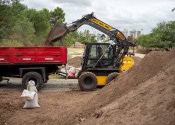 Así funciona el reciclaje de la compostera ubicada dentro del ex Zoo