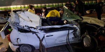 Impactó contra un camión estacionado y ahora está grave