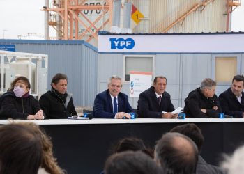 Fernández en el lanzamiento del gasoducto Néstor Kirchner: “En Vaca Muerta hay gas para 200 años”