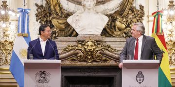 Bolivia garantiza la provisión de gas al país para el invierno