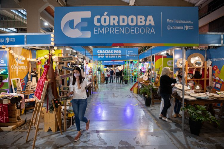 Feria de las Artesanías: 40 marcas locales exponen en el Complejo Ferial