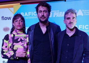 «Pequeña flor» abrió el Bafici
