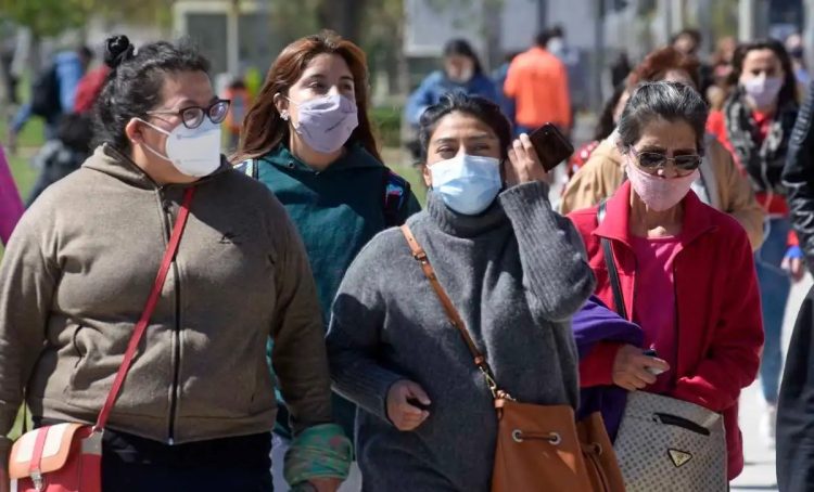Ya no será obligatorio el uso de barbijo en espacios abiertos