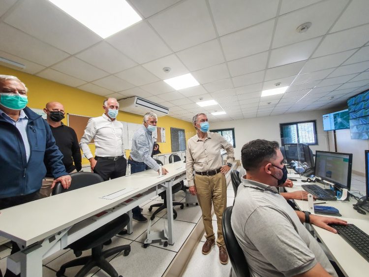 Schiaretti recorrió el centro de monitoreo de seguridad vial