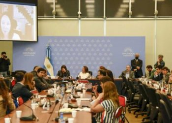 La oposición se unió tras la boleta única y pidió una sesión en Diputados