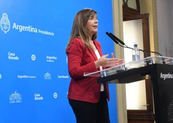 Afirmando estar enfocados en el “crecimiento inédito”, el Gobierno minimizó las opiniones de la Cámpora