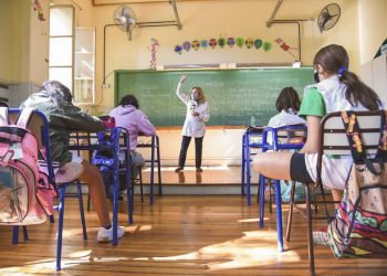 Uepc condicionó la extensión de la jornada en la escuela primaria