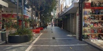 Los comercios no atenderán al público el viernes