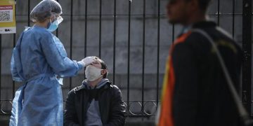 Reportaron 20 fallecidos y 2.228 nuevos contagios de coronavirus