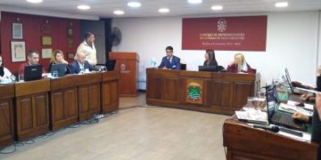 Intentan cobrar por cambio de las luminarias