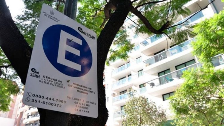 Desarrollan un nuevo sistema de estacionamiento que detecta espacios libres