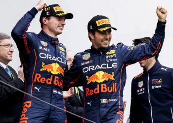 Verstappen y “Checo” Pérez hicieron doblete para Red Bull