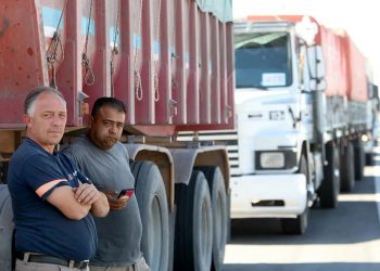 Buscan destrabar el conflicto pero siguen los cortes de ruta en Córdoba