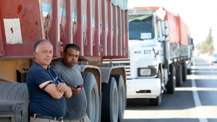 Buscan destrabar el conflicto pero siguen los cortes de ruta en Córdoba