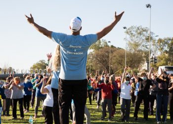 Gimnasia familiar en la ciudad: de qué trata la actividad que ofrece el municipio