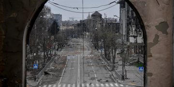 Últimos combatientes ucranianos resisten el embate ruso en Mariupol