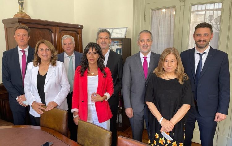 Schiaretti recibirá hoy a los diputados del Interbloque Federal