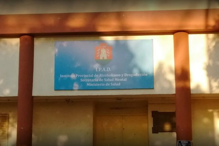 Los trabajadores del Ipad, en alerta por el cierre del espacio