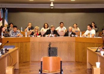 Aprueban la entrega de un manual de perspectiva de género para jurados populares