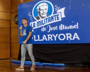 Reapareció "La Militante" con un fuerte apoyo a Llaryora