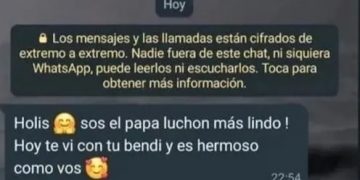 Le hizo creer que intentaba seducirlo por Whatsapp para que fuera a pagarle la deuda del almacén