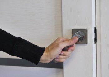 La Justicia otorgó el uso de la vivienda familiar a una madre hasta que su hija cumpla 18 años