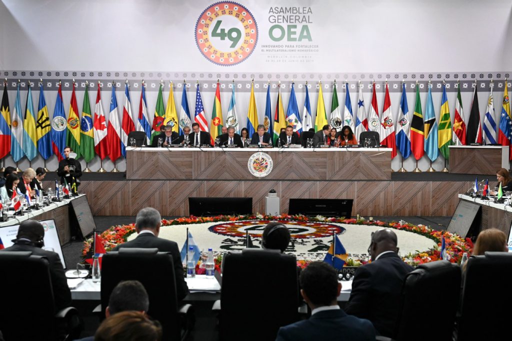 La OEA debate la suspensión de Moscú del organismo