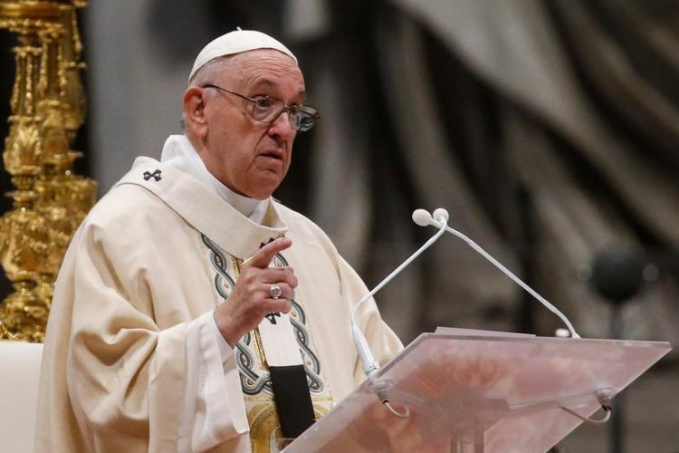 Los obispos argentinos le piden al Papa que viaje a la Argentina porque será "un bálsamo"