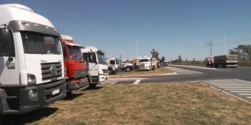 Gasoil: transportistas levantaron los cortes de ruta hasta el lunes