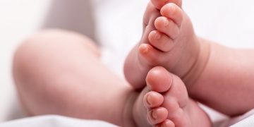 En Argentina la tasa de natalidad registra una abrupta caída desde el año 2014