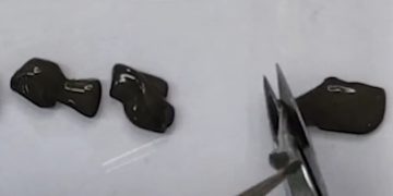 Crearon un robot de chicle magnético para operar dentro del cuerpo humano