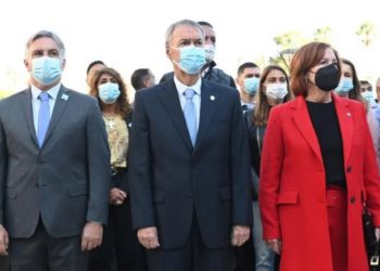 «Las Islas Malvinas fueron, son y serán argentinas», dijo el gobernador Schiaretti