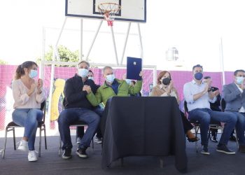 Acuerdan la construcción de 15 nuevos polideportivos sociales
