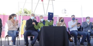 Acuerdan la construcción de 15 nuevos polideportivos sociales