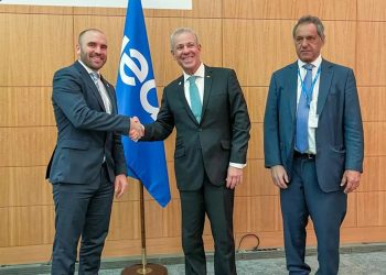 Scioli afina las relaciones con Brasil por la provisión de gas