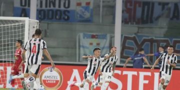 Talleres venció a Sporting Cristal de local y se ilusiona con pasar a octavos