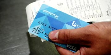 El Gobierno anunció un aumento del 50% en la Tarjeta Alimentar