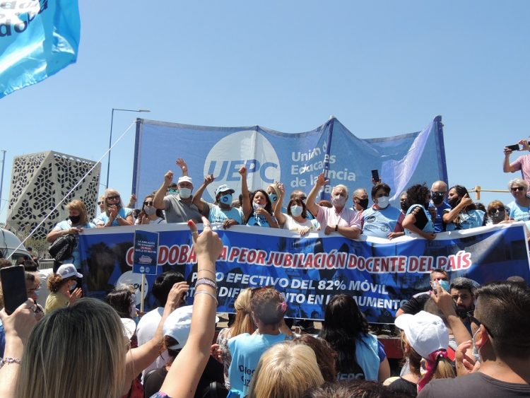 La Uepc reclamó la reapertura de la paritaria por la inflación