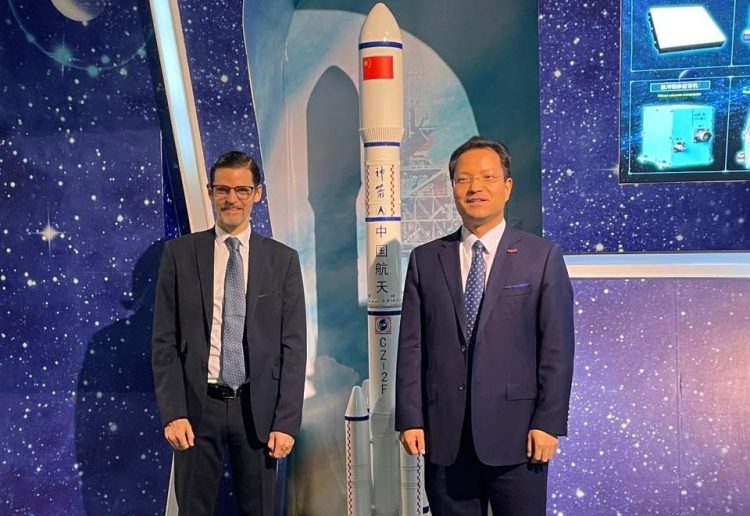 Vaca Narvaja defendió la estación espacial de China en Neuquén