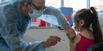 Establecen un cronograma de vacunación pediátrica Covid-19