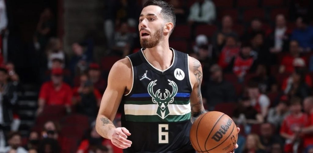 Luca Vildoza tuvo su debut en la NBA