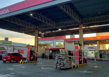 Asesinaron de un disparo a un playero en un intento de robo