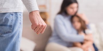 Los casos de violencia doméstica aumentaron 20% interanual en el cuarto trimestre del 2021