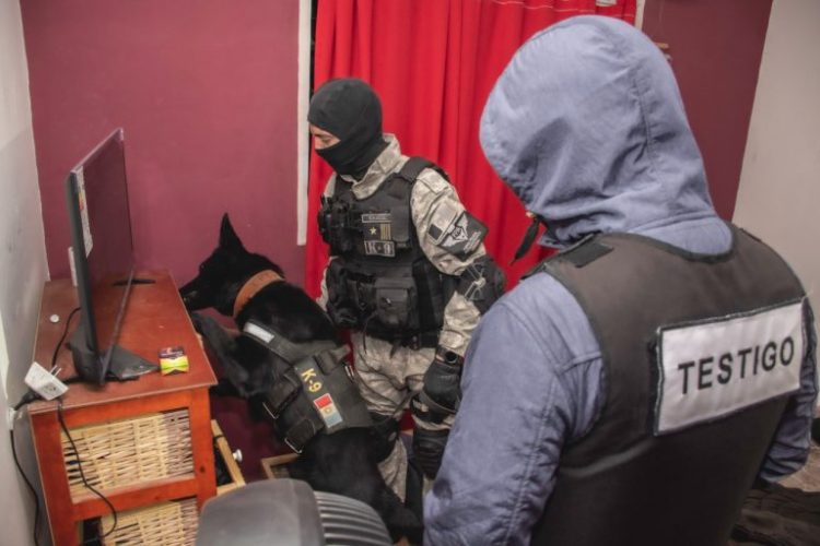 No se descartan más detenciones producto del megaoperativo en la Capital.