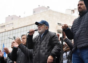 Bustos: «Es necesario que no se impulse más precarización»