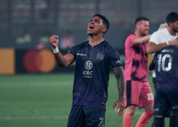 Talleres empató en Perú y se clasificó a los octavos de final