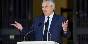 Fernández desafió a la oposición: “Si no quieren retenciones ¿qué es lo que proponen?”