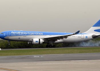 Aerolíneas Argentinas sumó vuelos especiales para ir al Mundial de Fútbol