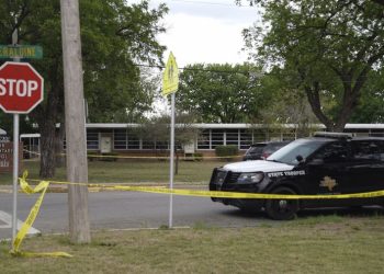 Masacre en Texas: un joven de 18 años asesinó a 21 personas en una escuela primaria