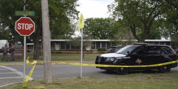 Masacre en Texas: un joven de 18 años asesinó a 21 personas en una escuela primaria